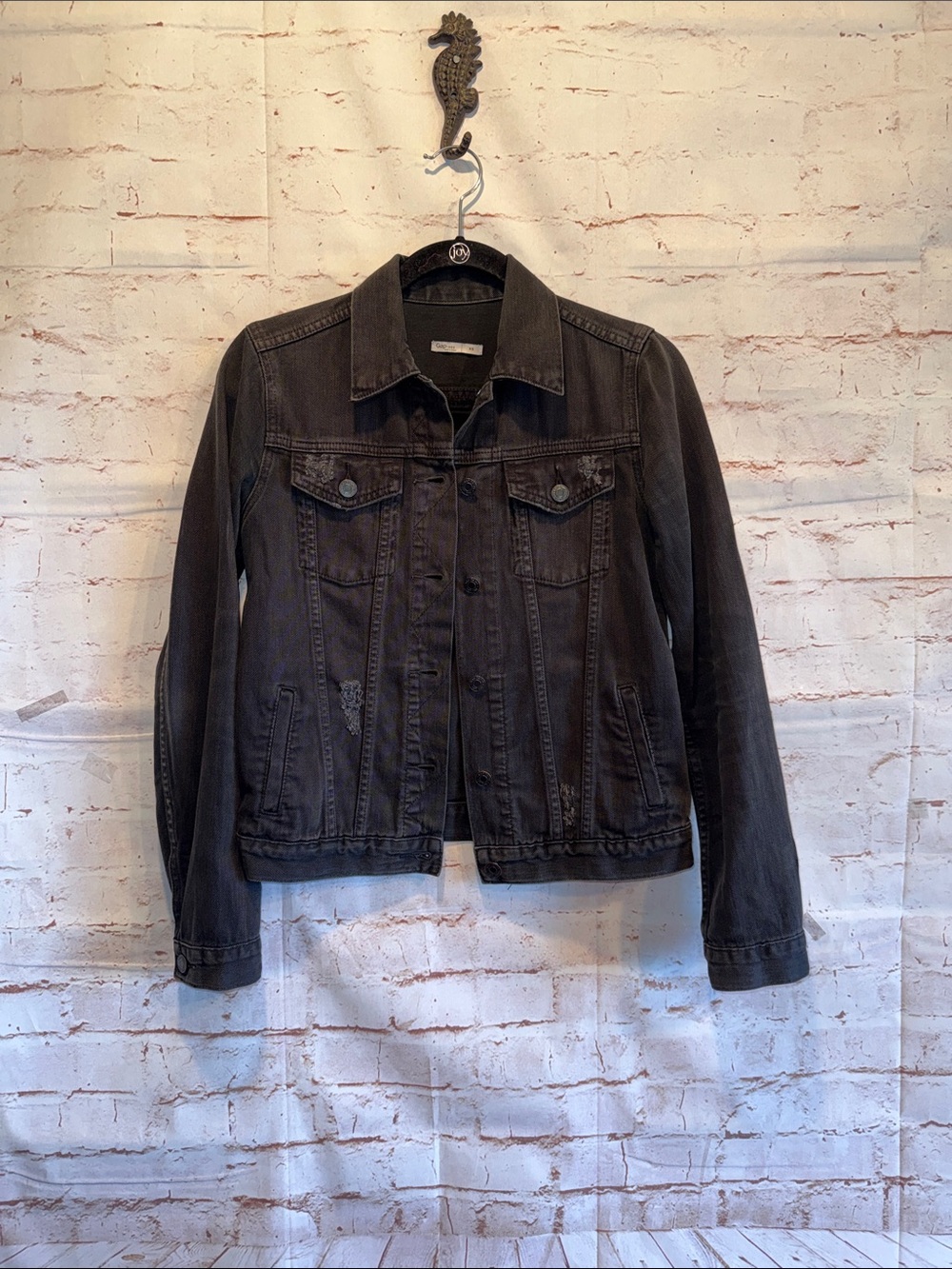 GAP 1969 XS Washed Black Jean Jacket Button Front Trucker distressed pockets